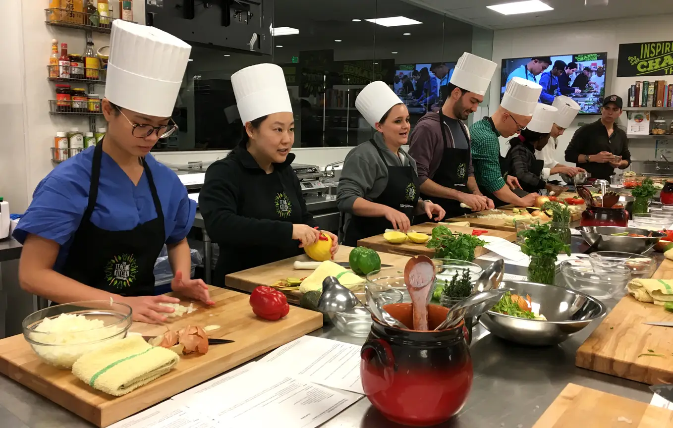 Food as Medicine: Prescribing Food and Teaching Kitchen Education ...